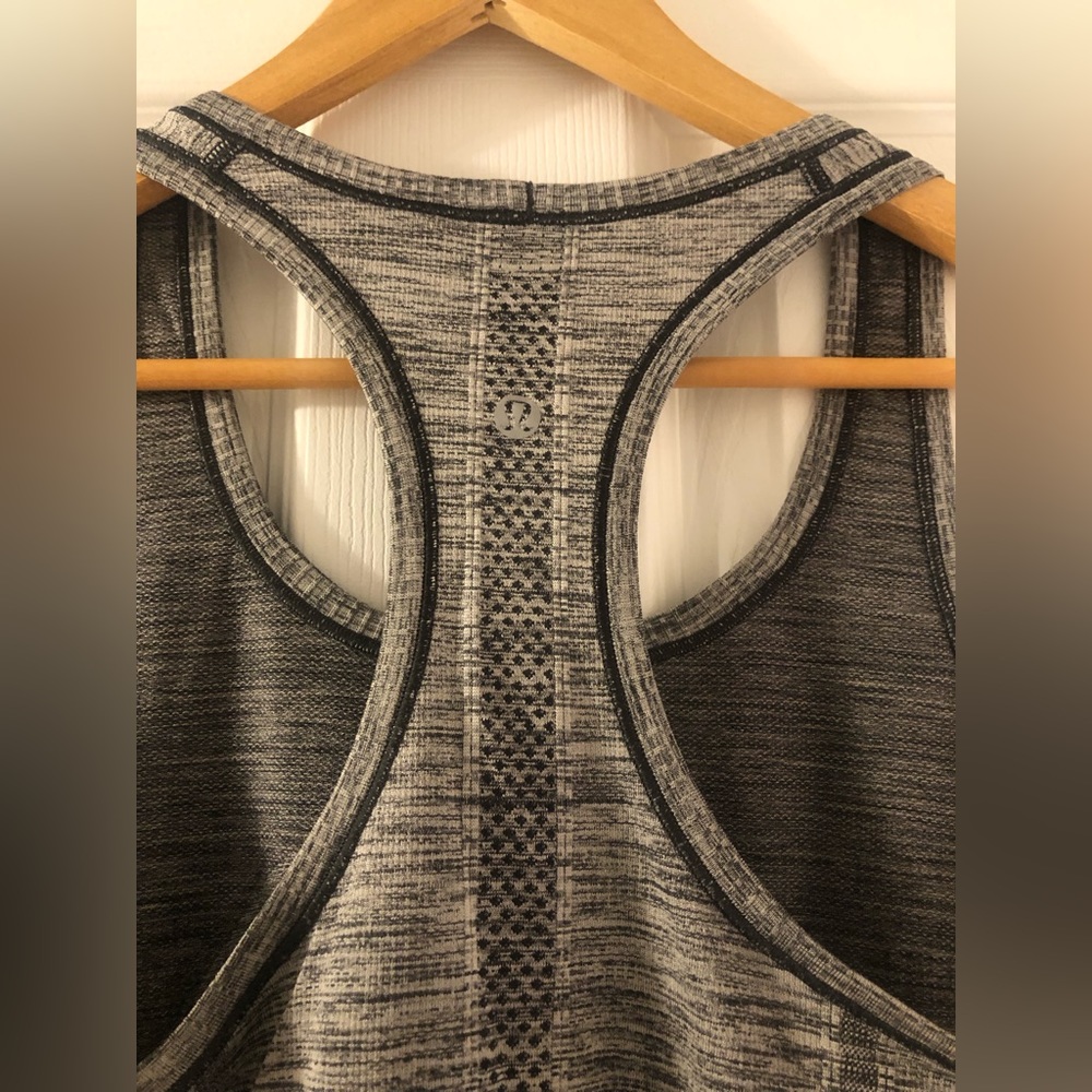 Lululemon Swiftly Tech Racerback - Picture 3 of 5